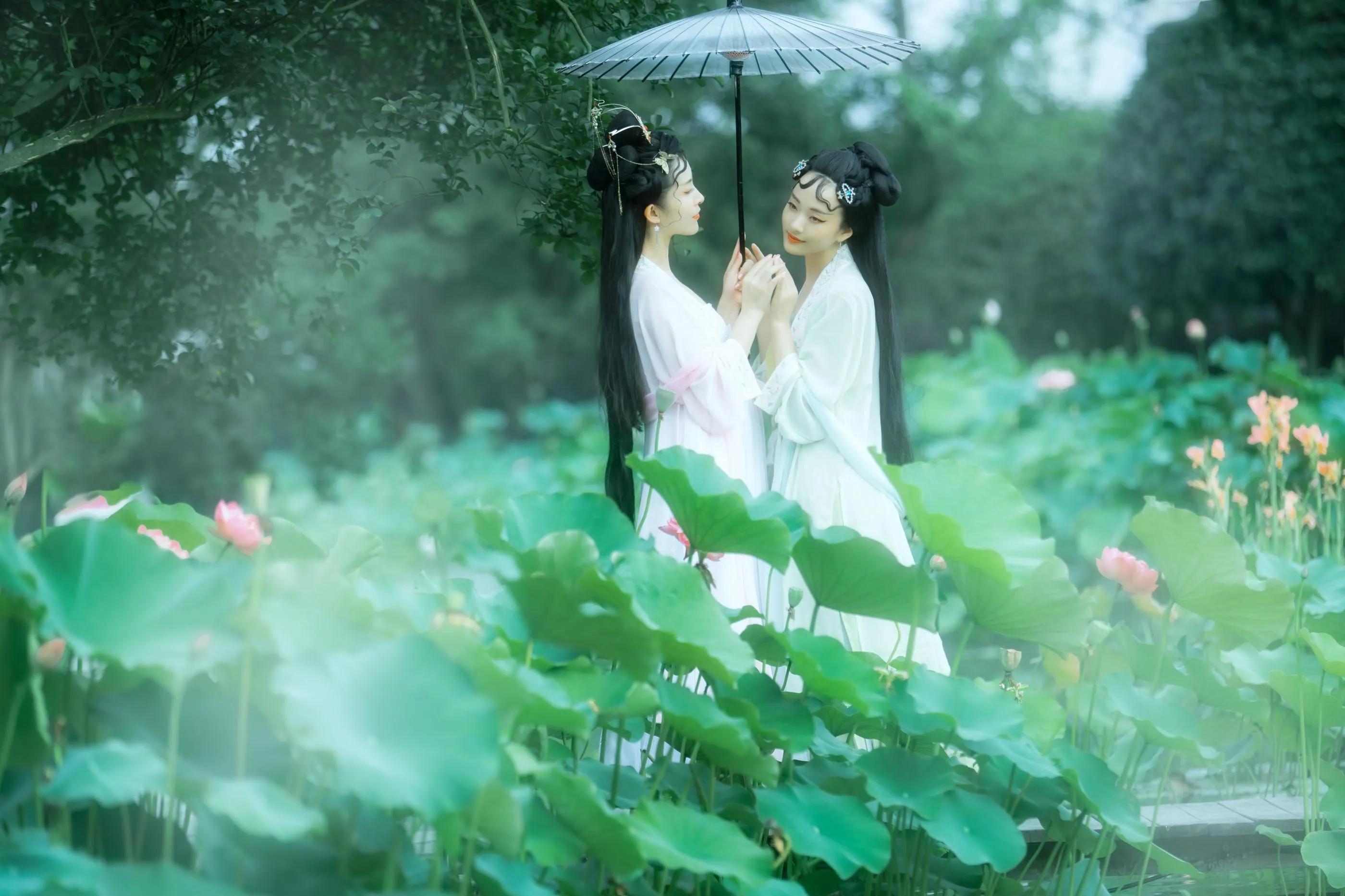 [YITUYU艺图语]2021.12.25 双生花 修水凝花 [31P]插图8